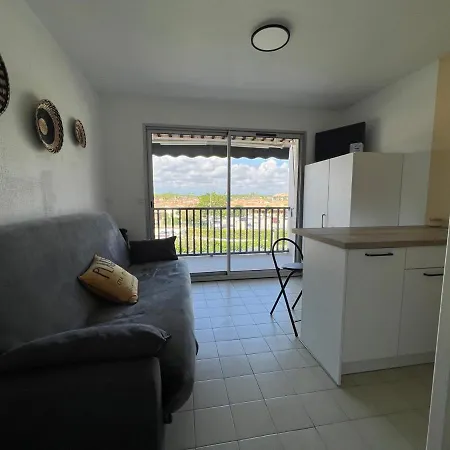 Apartament 4 Couchages,piscine,plage *